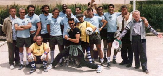 LES COLLEGUES - 1998 - Toutes l'equipe au complet.